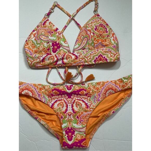 New. Seafolly floral paisley bikini set. S/M. Retails $179 - Picture 7 of 9